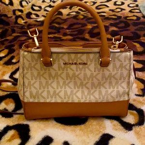 Michael Kors purse